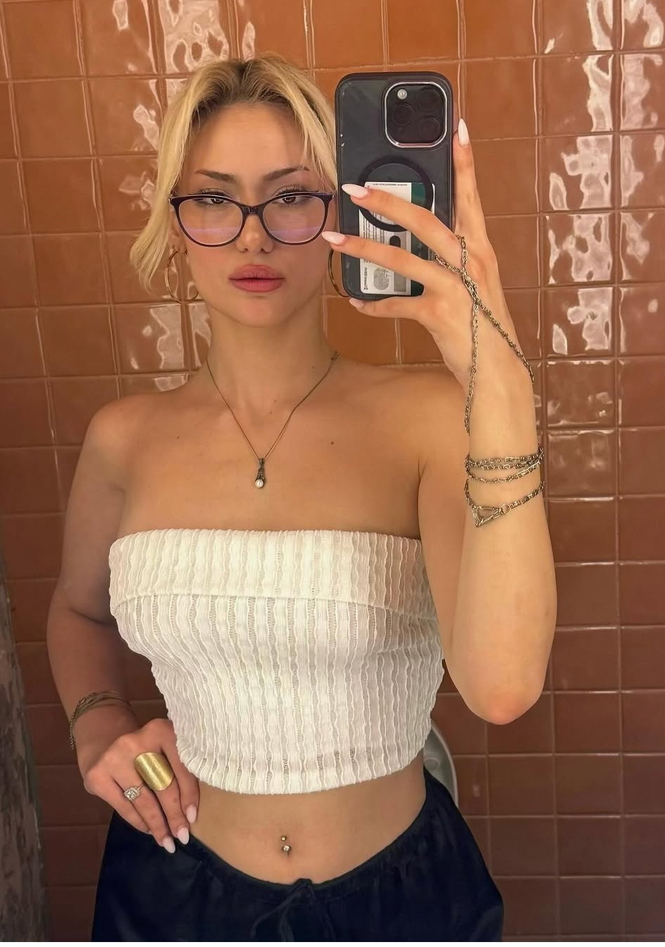 Yuvadağı Sadık Sevgili Bayan Escort Şeyda
