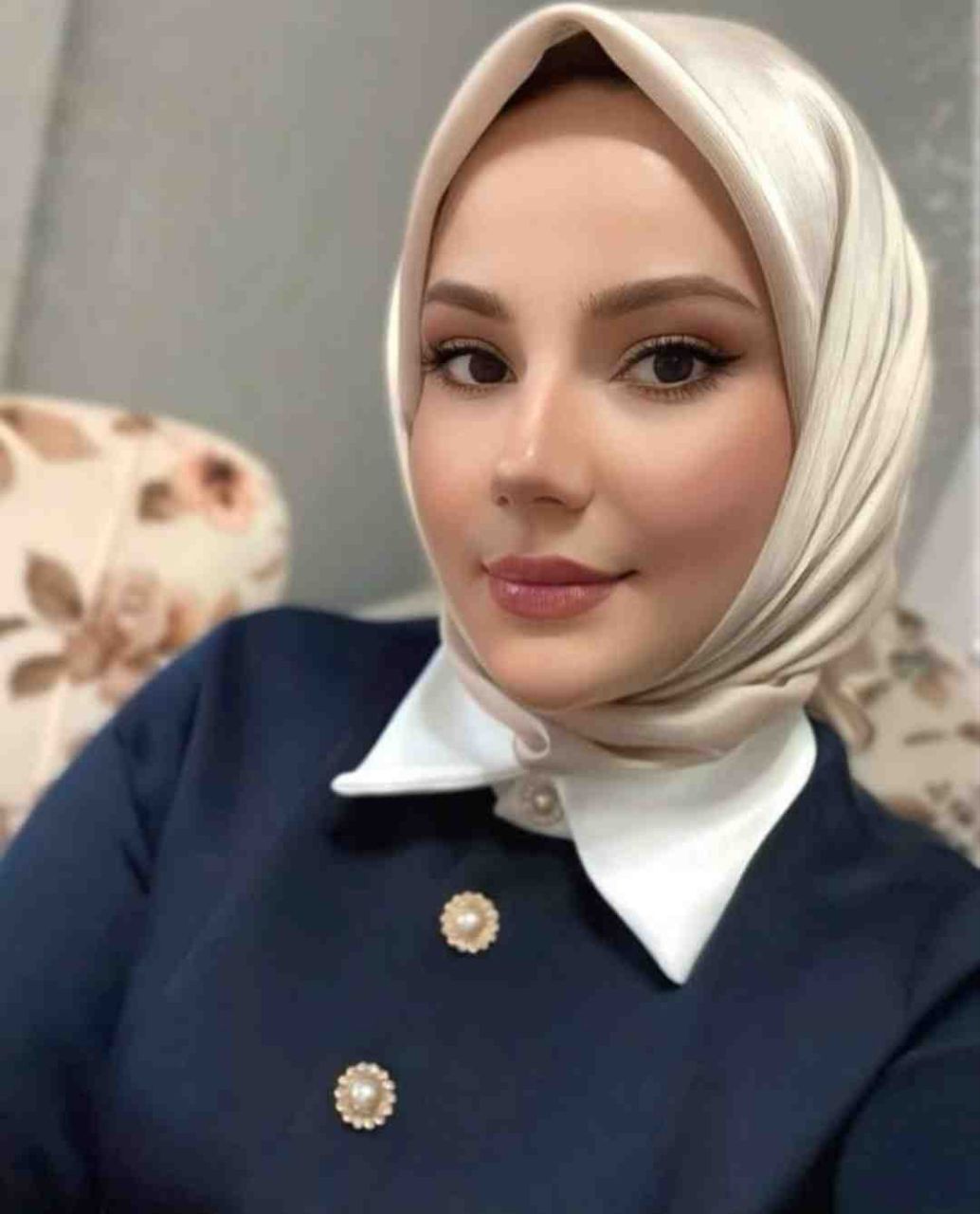 İbrahim Çeçen Üniversiteli Bayan Escort Candan